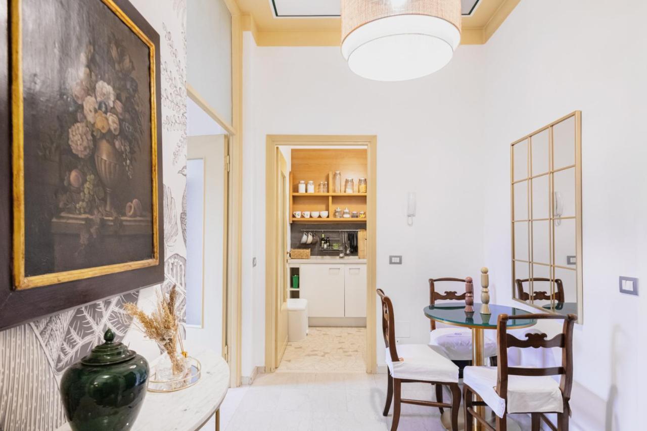 Easylife - Dimora Di Classe In Zona Conciliazione Milano Exteriör bild