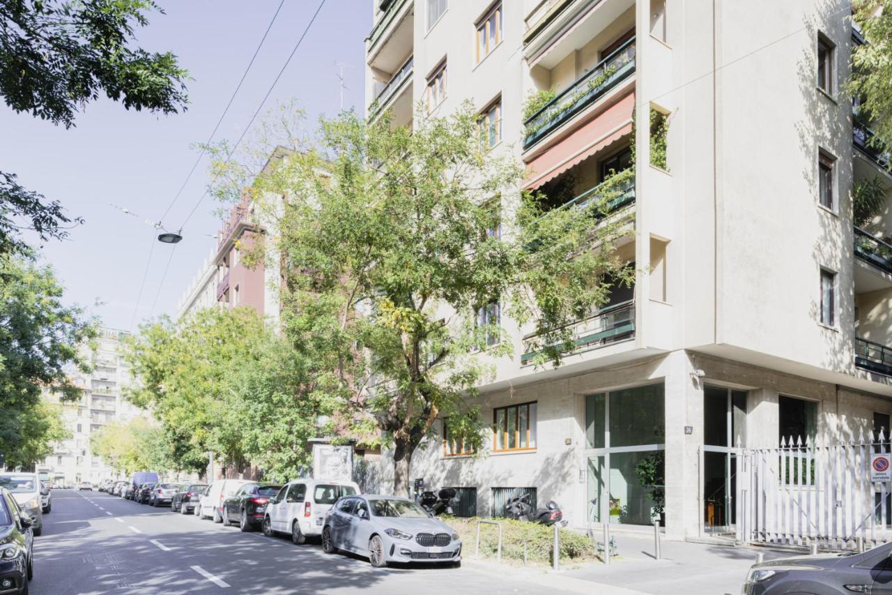 Easylife - Dimora Di Classe In Zona Conciliazione Milano Exteriör bild