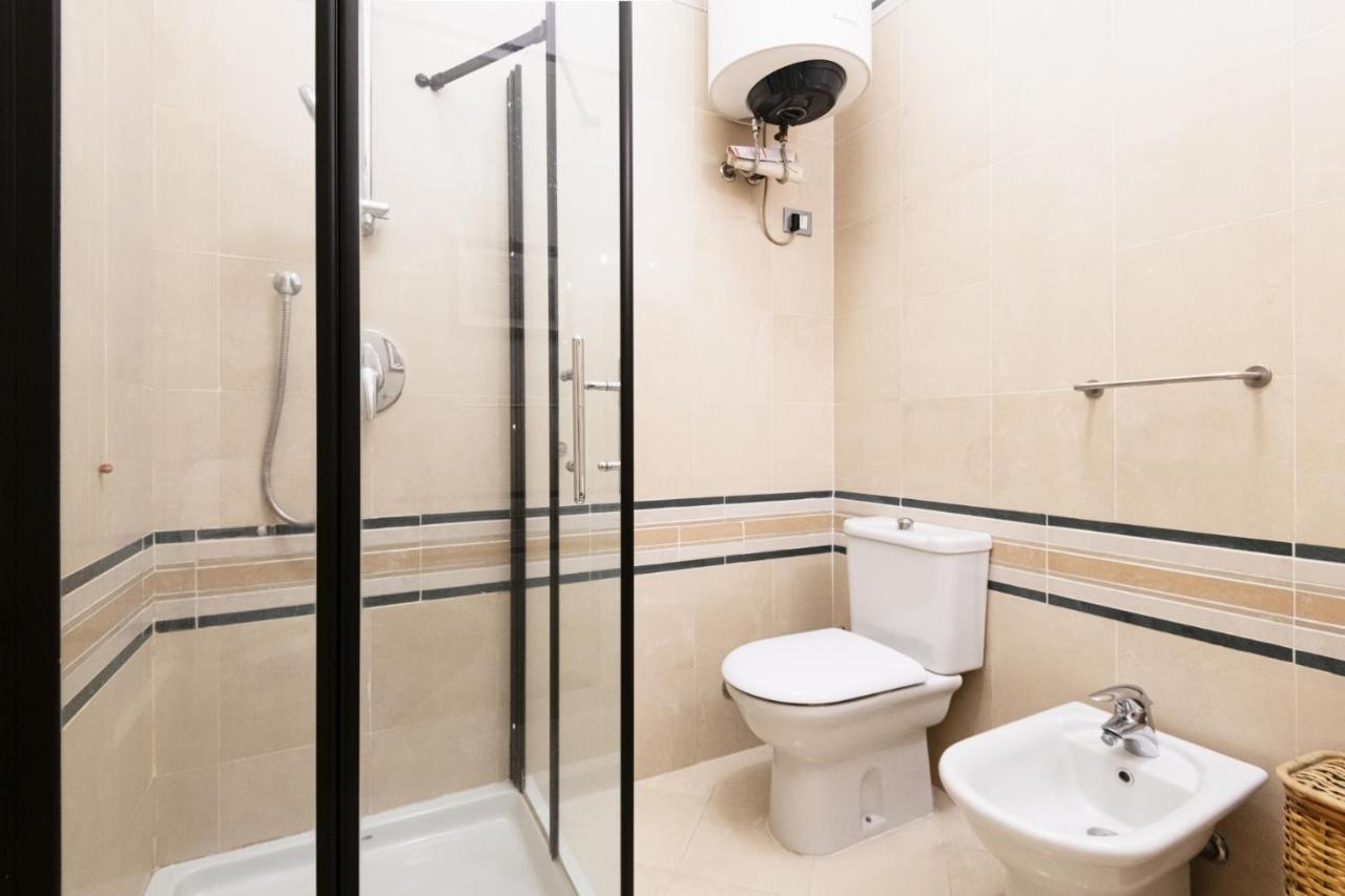 Easylife - Dimora Di Classe In Zona Conciliazione Milano Exteriör bild