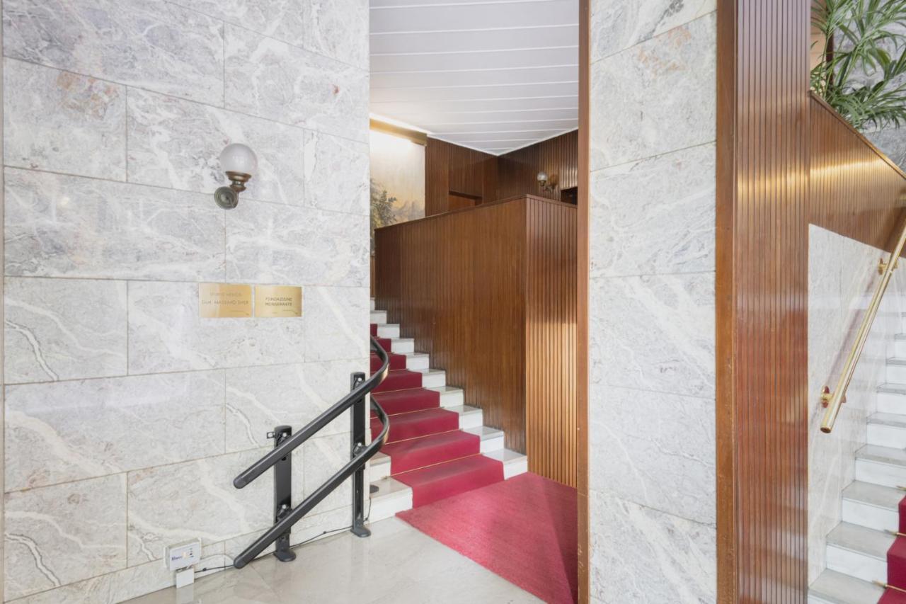 Easylife - Dimora Di Classe In Zona Conciliazione Milano Exteriör bild